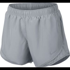 Nike Women’s Gray Running Shorts 👟